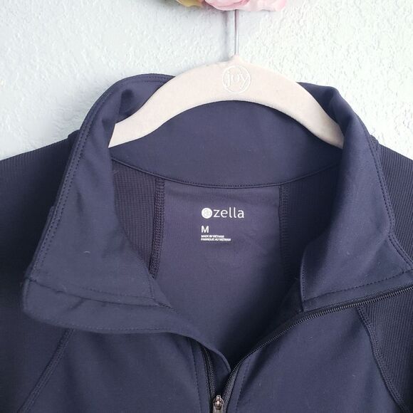 Zella Studio Light Ribbed Detail Track Jacket in Black - Picture 5 of 8